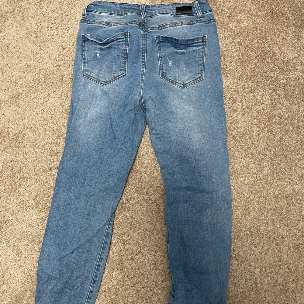 Jeans - Picture 2 of 3